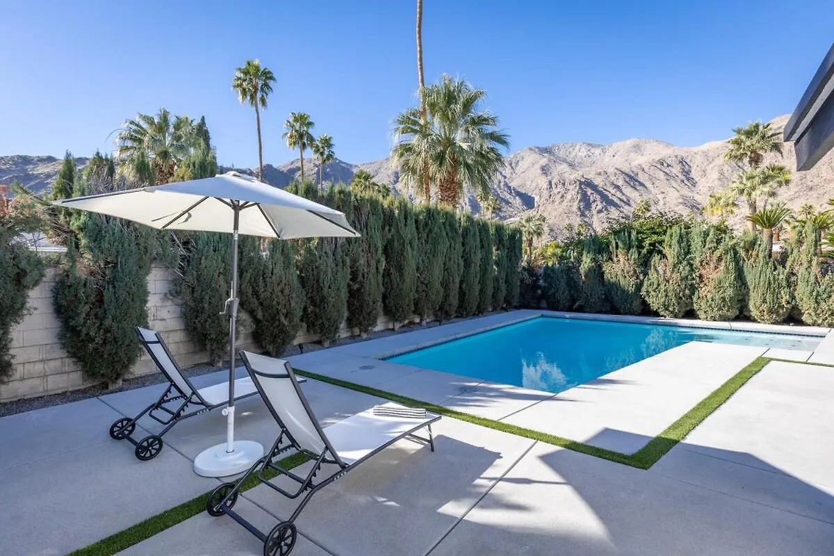 The Regal Villa Palm Springs Holiday home