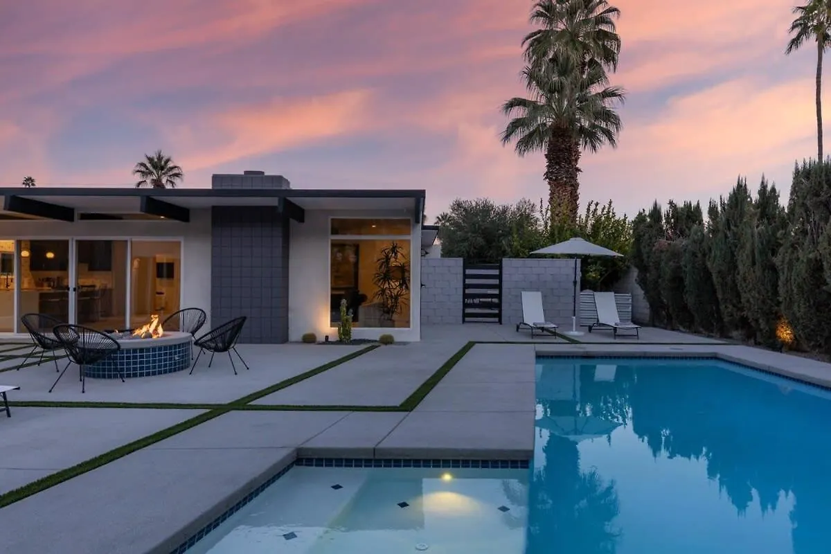 Holiday home The Regal Villa Palm Springs