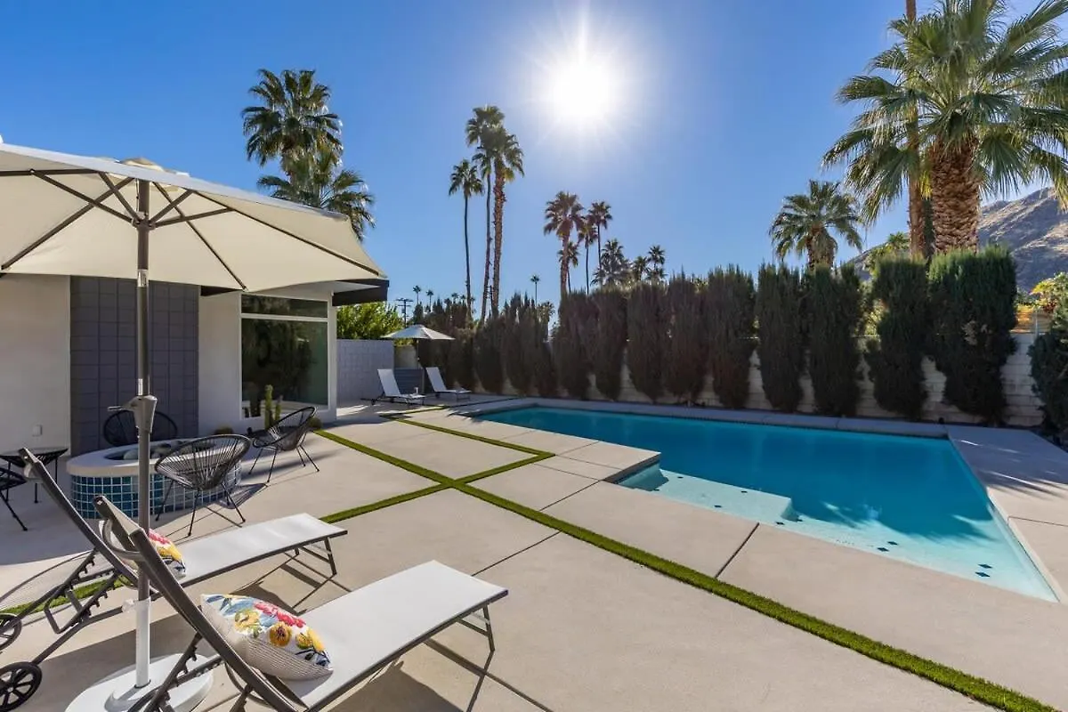 Holiday home The Regal Villa Palm Springs